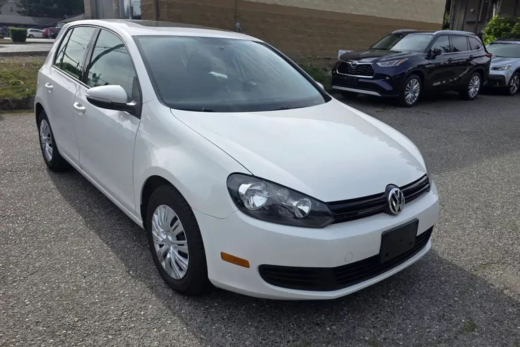 2012 Volkswagen Golf 2.5L photo 1