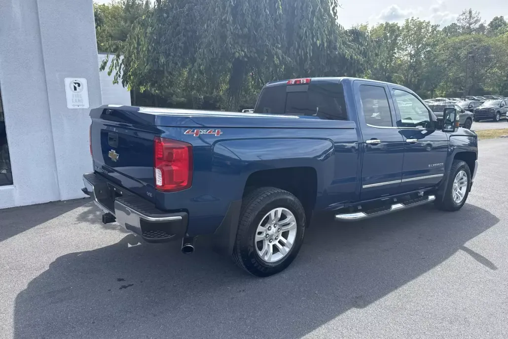 2016 Chevrolet Silverado 1500 LTZ photo 1