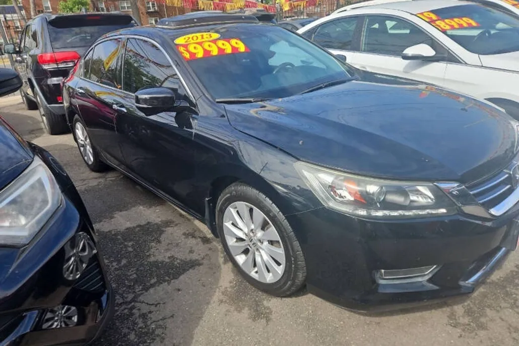 2013 Honda Accord EX-L V6 photo 1