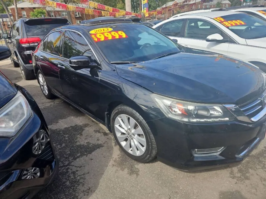 2013 Honda Accord EX-L V6 photo 1