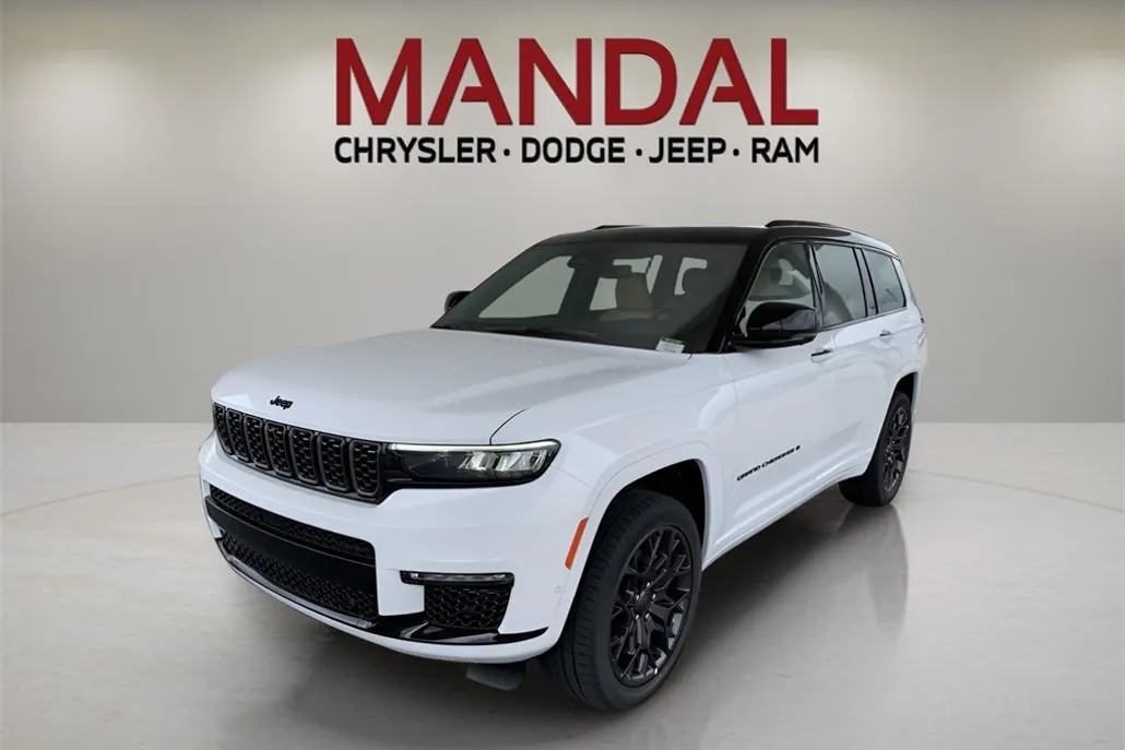 2025 Jeep Grand Cherokee L Summit photo 1