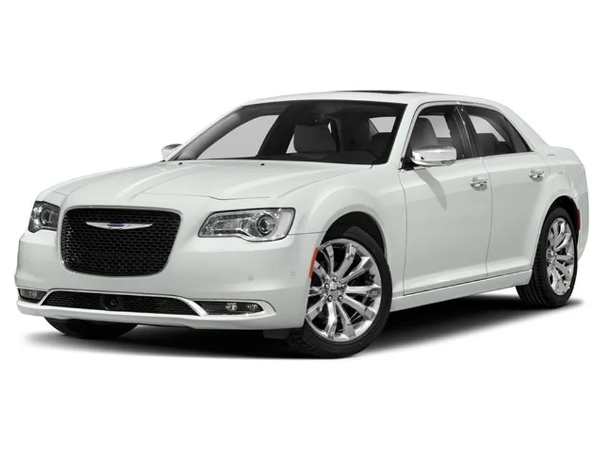 2020 Chrysler 300 Touring photo 1
