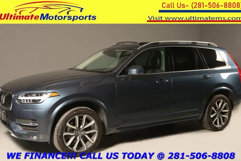 2018 Volvo XC90 T6 Momentum AWD photo 1