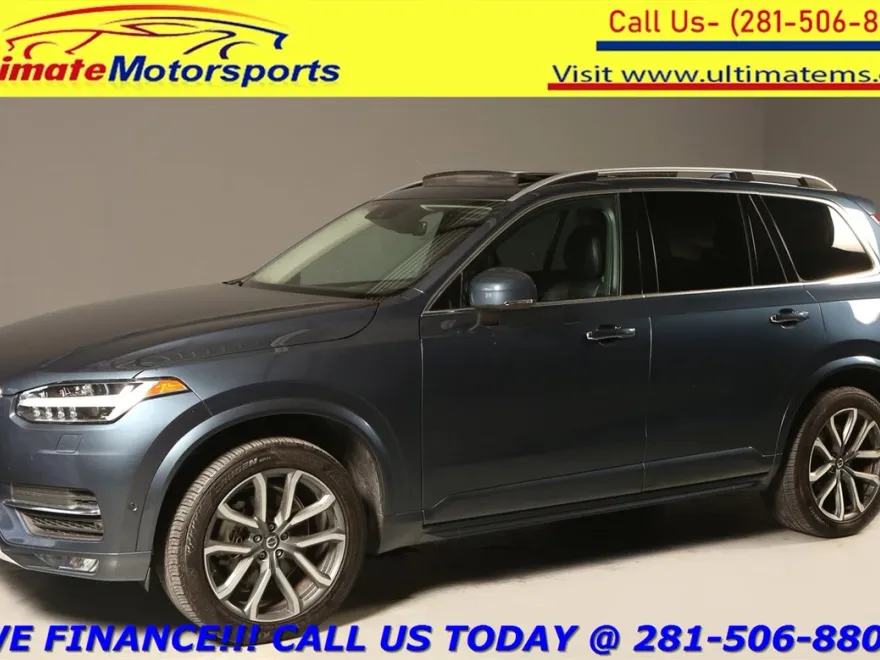 2018 Volvo XC90 T6 Momentum AWD photo 1