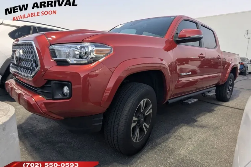 2019 Toyota Tacoma TRD Sport V6 photo 1