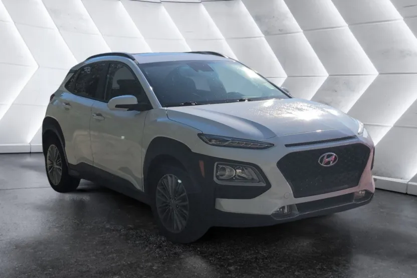 2021 Hyundai Kona SEL Plus photo 1