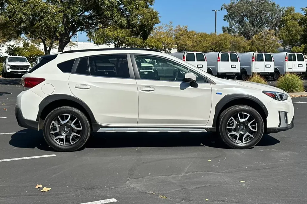 2020 Subaru Crosstrek Hybrid photo 1