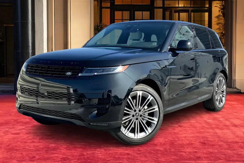 2025 Land Rover Range Rover Sport P360 SE photo 1
