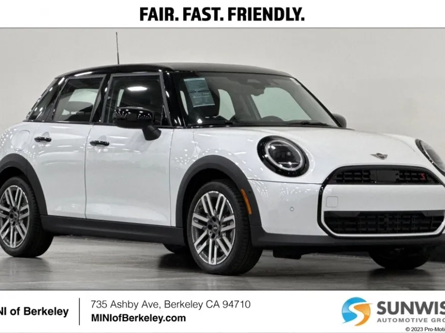 2025 Mini Cooper 4 Door Hardtop Signature photo 1