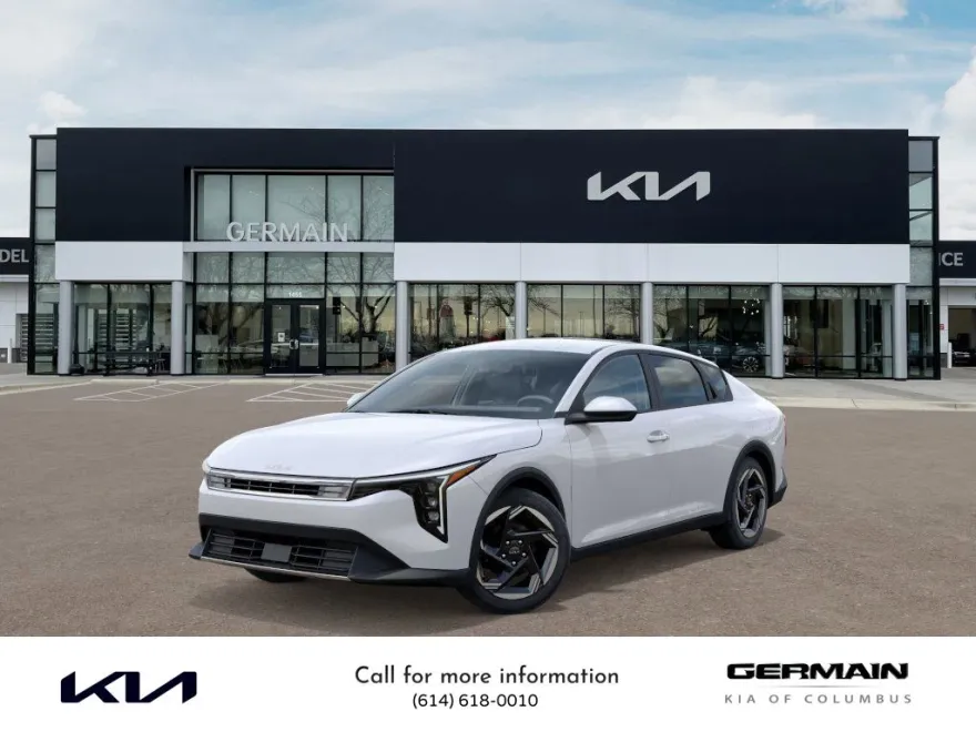 2025 Kia K4 EX photo 1