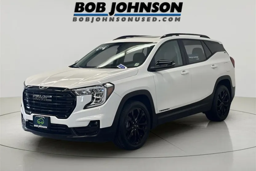 2022 Gmc Terrain SLT Elevation photo 1