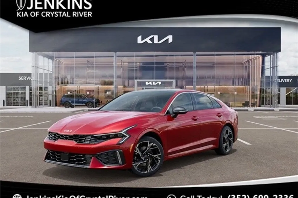 2025 Kia K5 GT-Line photo 1