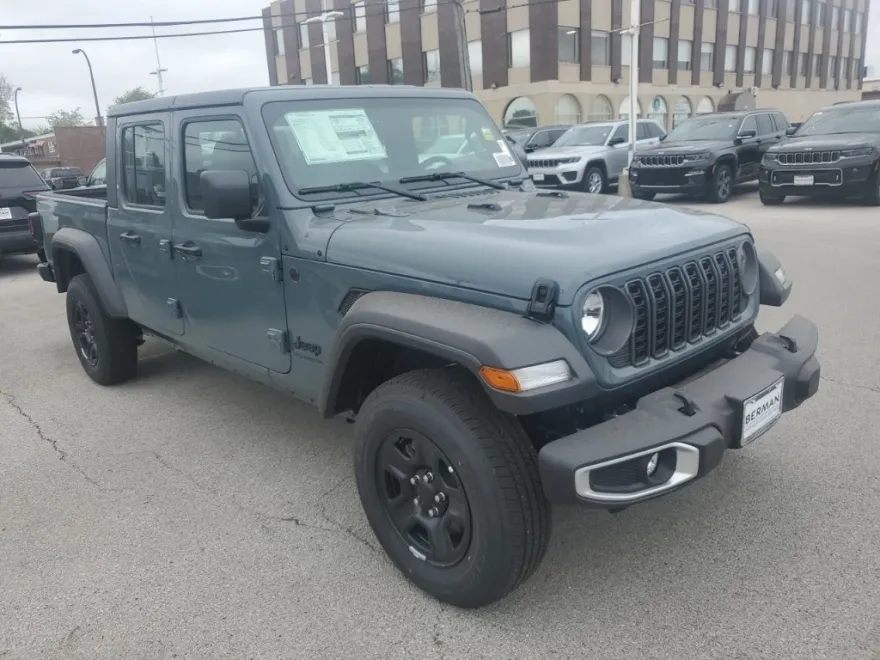 2025 Jeep Gladiator Sport photo 1