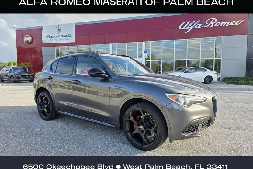 2022 Alfa Romeo Stelvio Ti Sport photo 1