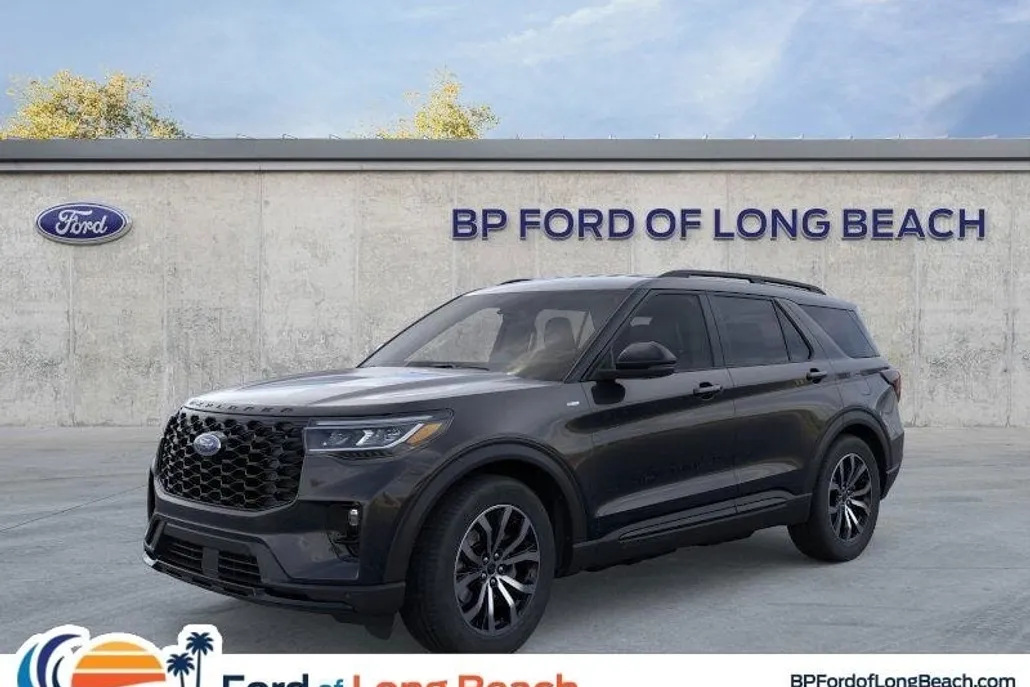 2025 Ford Explorer ST-Line photo 1