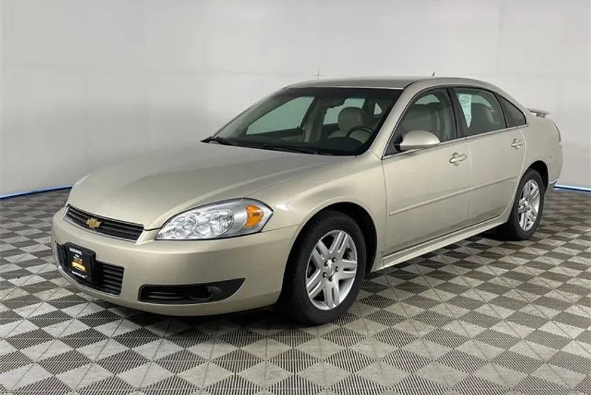 2011 Chevrolet Impala 1LT photo 1