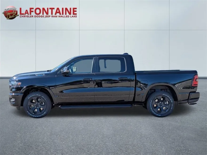 2025 Ram 1500 Big Horn photo 1