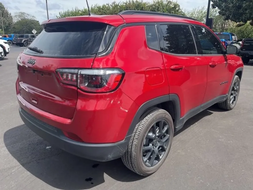 2025 Jeep Compass Latitude Altitude Special Edition photo 1
