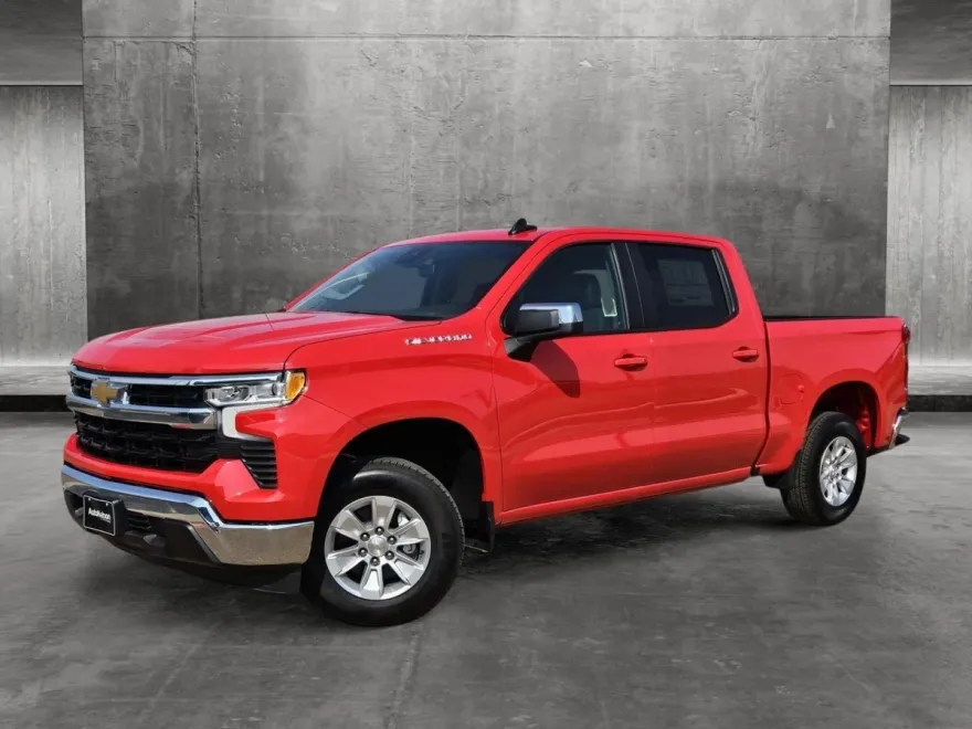 2024 Chevrolet Silverado 1500 LT photo 1