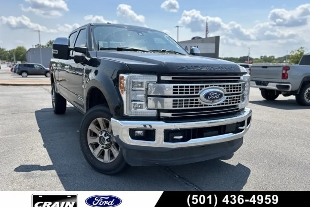 2017 Ford F-350 photo 1