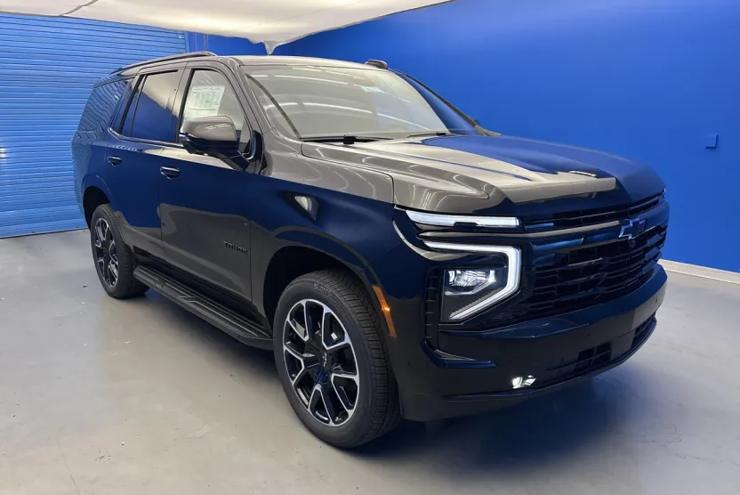 2026 Chevrolet Tahoe RST photo 1