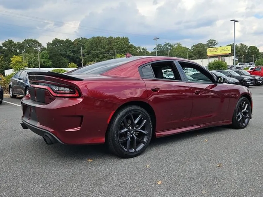 2022 Dodge Charger R/T photo 1