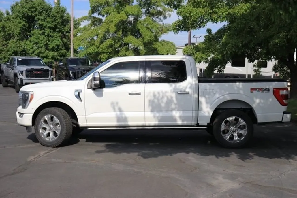 2022 Ford F-150 XL photo 1