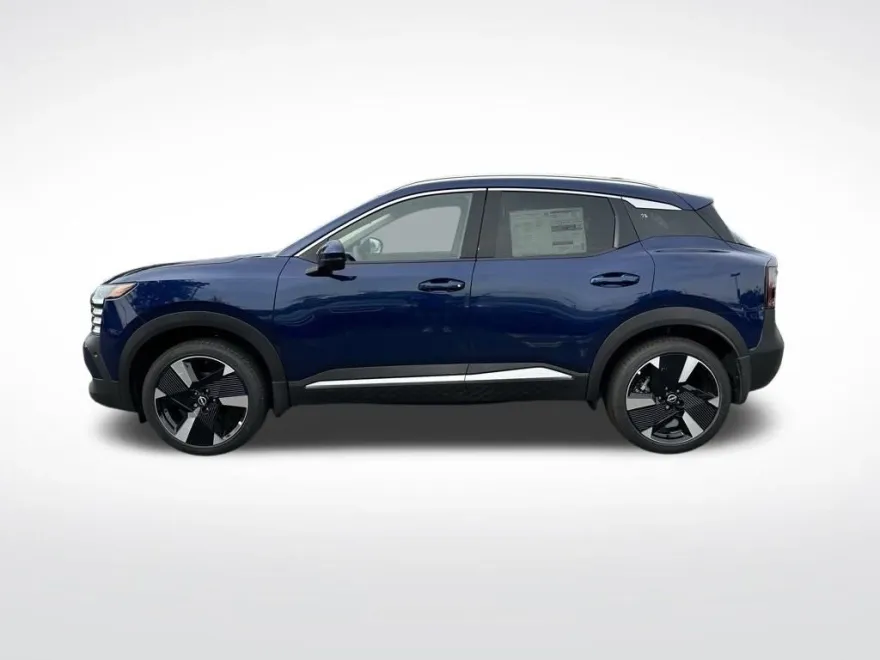 2025 Nissan Kicks SR photo 1