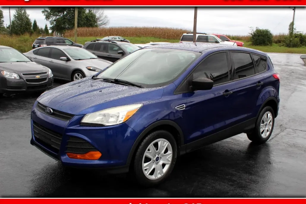 2014 Ford Escape S photo 1