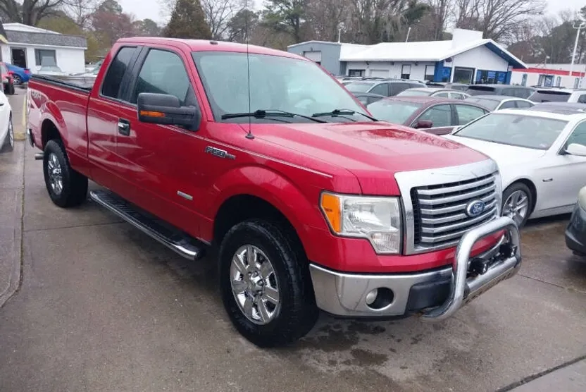 2011 Ford F-150 XLT photo 1