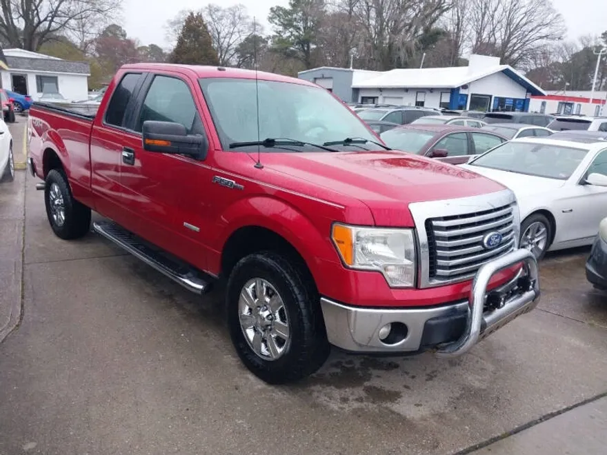 2011 Ford F-150 XLT photo 1