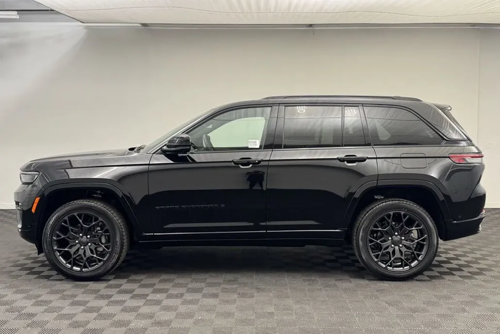 2025 Jeep Grand Cherokee Summit Reserve photo 1