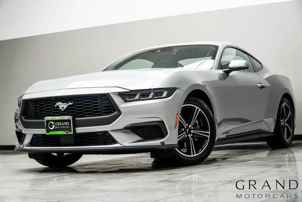 2024 Ford Mustang EcoBoost Premium photo 1