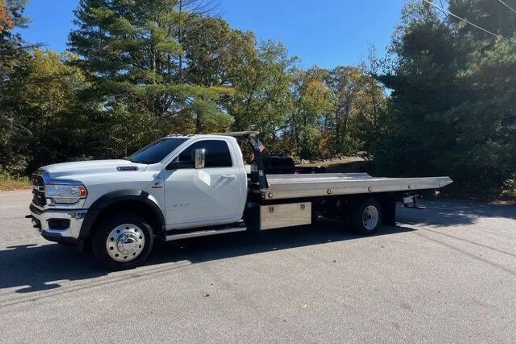 2022 Ram 5500 SLT photo 1