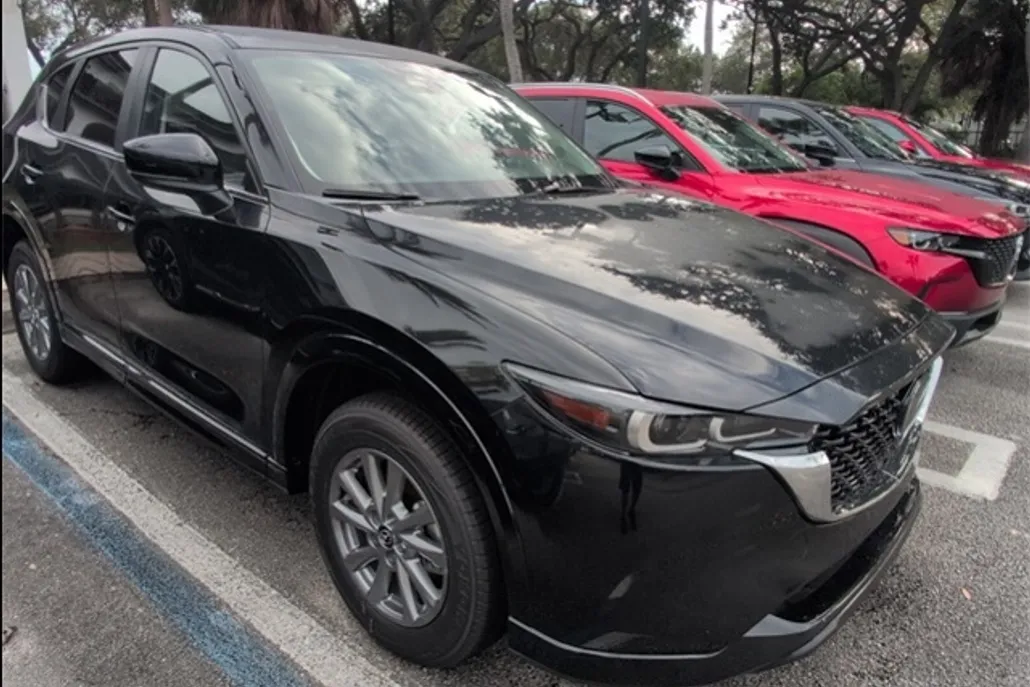 2025 Mazda CX-5 2.5 Select photo 1