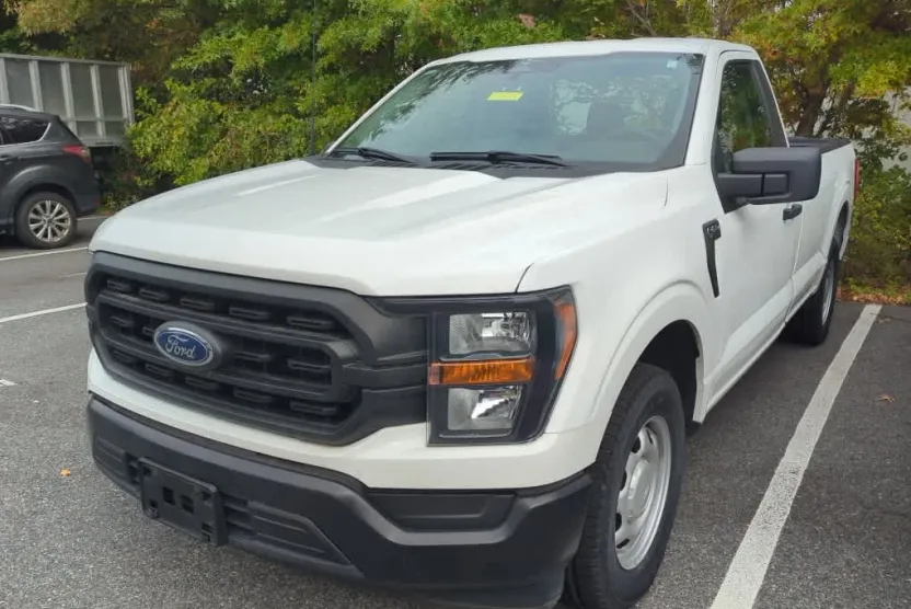2023 Ford F-150 XL photo 1