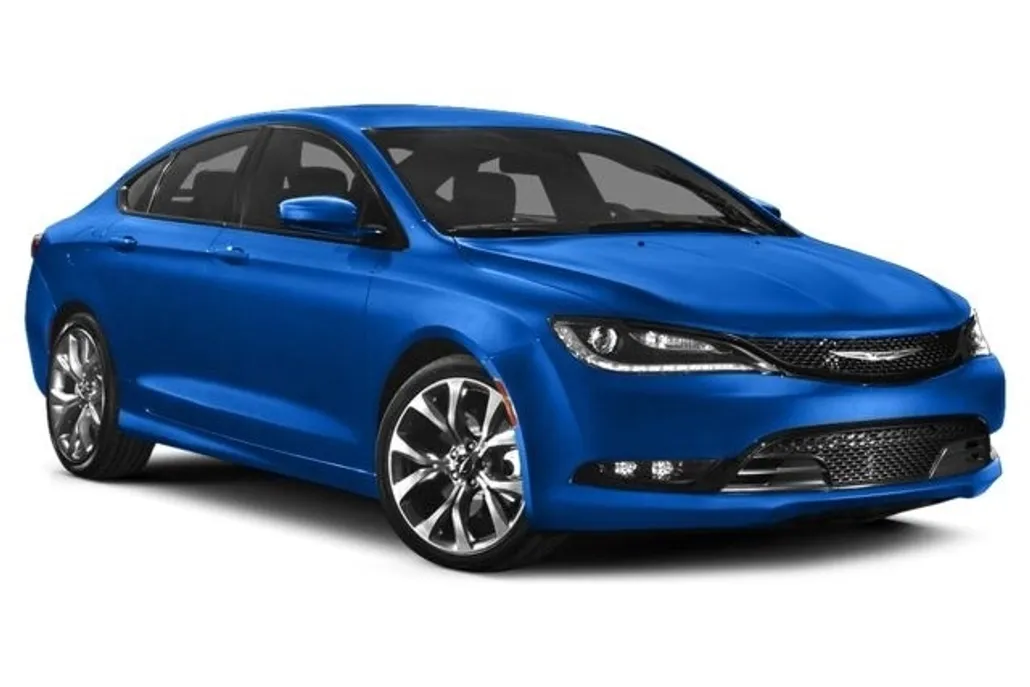 2015 Chrysler 200 S photo 1