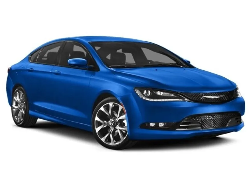 2015 Chrysler 200 S photo 1