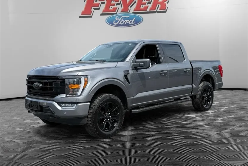 2023 Ford F-150 XLT photo 1
