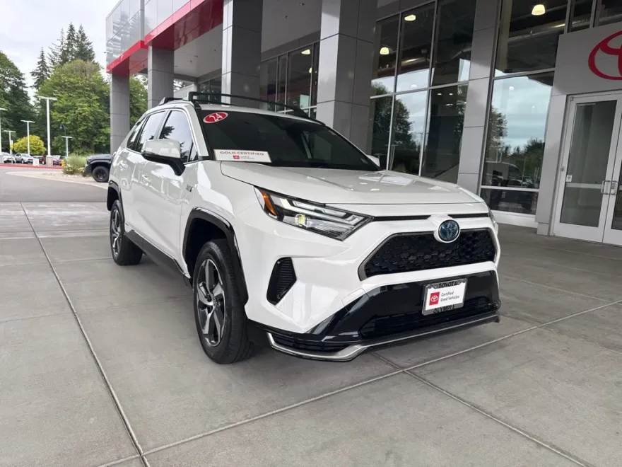 2024 Toyota RAV4 Prime SE photo 1