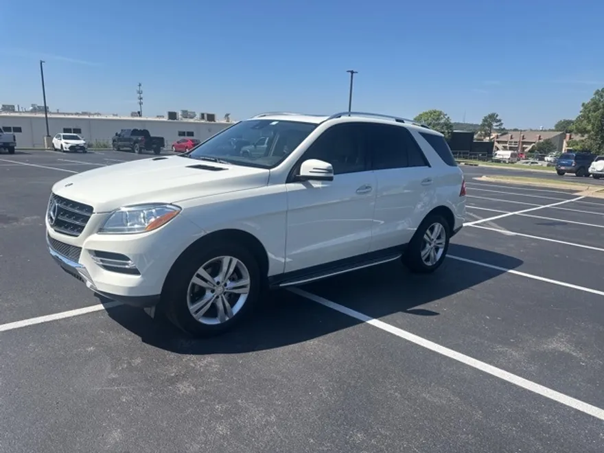 2013 Mercedes Benz ML 350 4MATIC photo 1