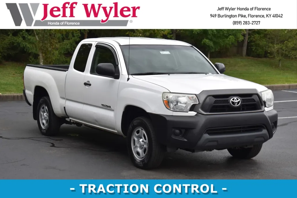 2015 Toyota Tacoma Base Access Cab photo 1