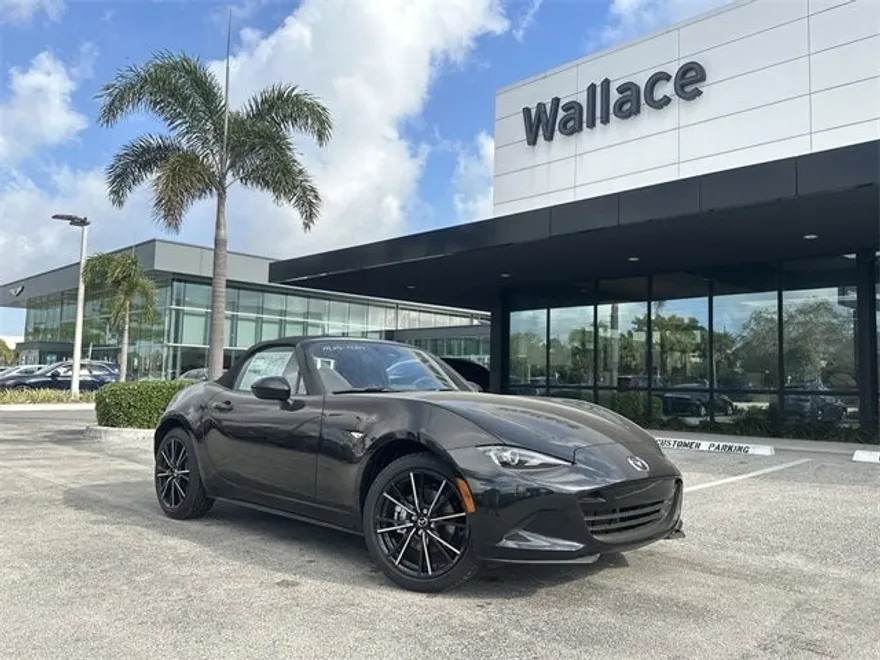 2025 Mazda MX-5 Miata Miata Grand Touring photo 1