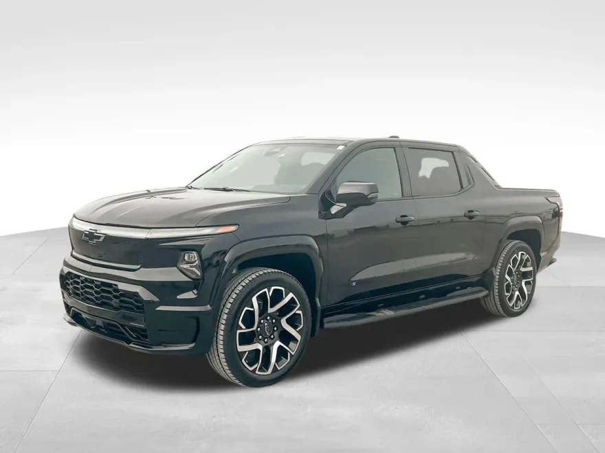 2025 Chevrolet Silverado EV RST photo 1
