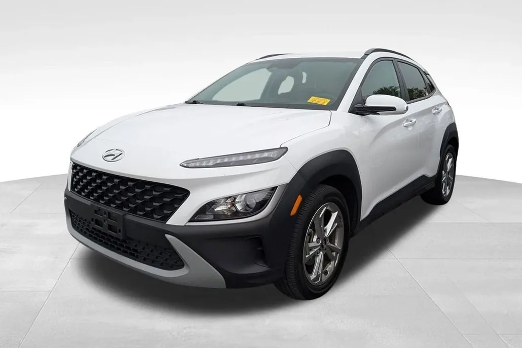 2023 Hyundai Kona SEL photo 1