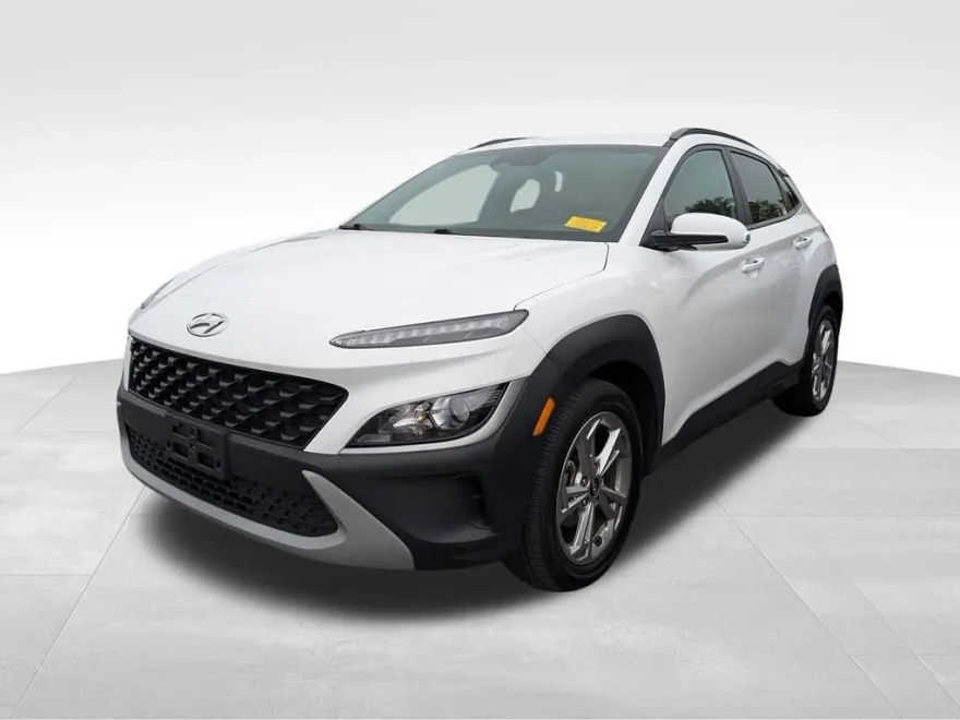 2023 Hyundai Kona SEL photo 1