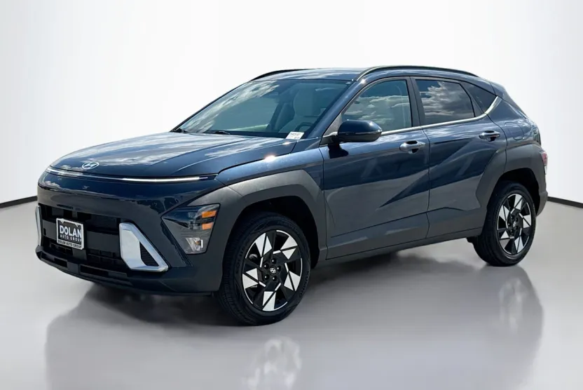 2025 Hyundai Kona SEL photo 1