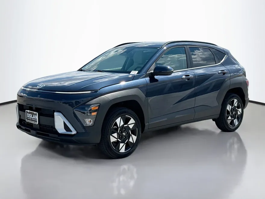 2025 Hyundai Kona SEL photo 1