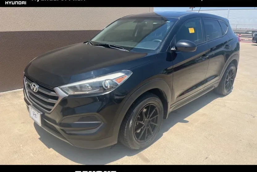 2016 Hyundai Tucson SE photo 1