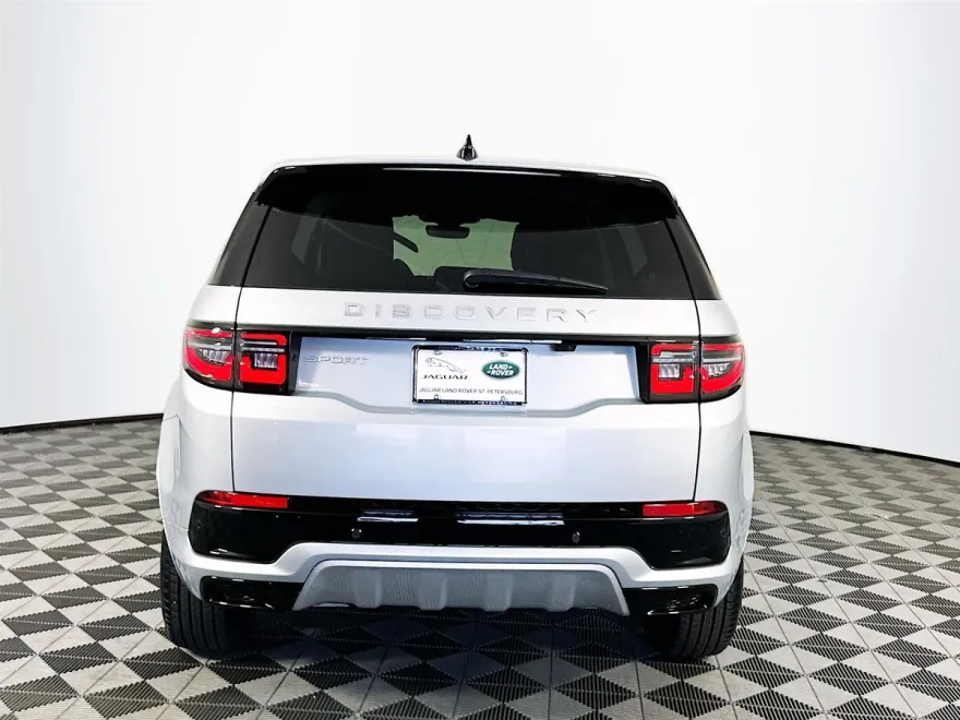 2025 Land Rover Discovery Sport S photo 1